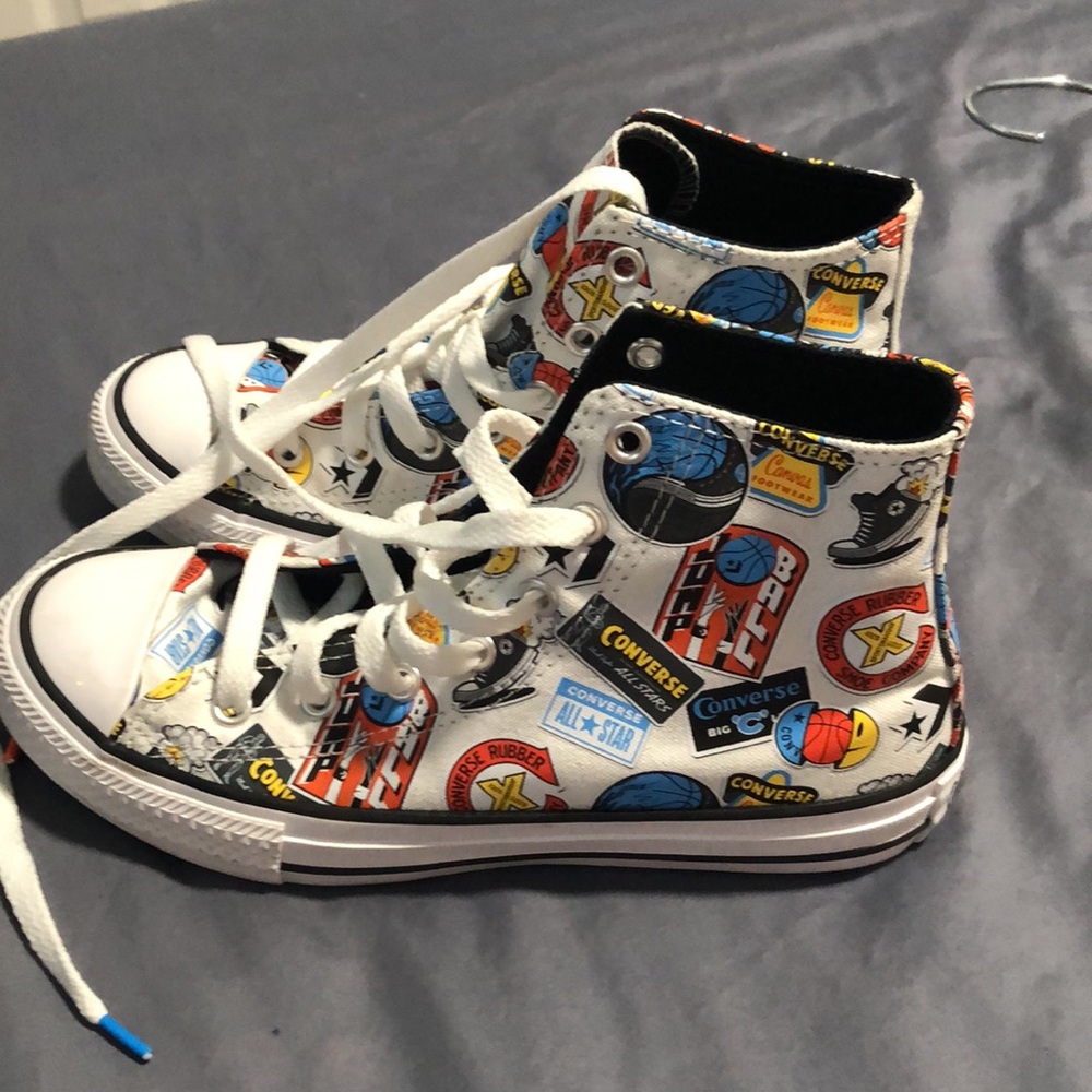 All star Converse boys jump ball junior sneakers size 4
